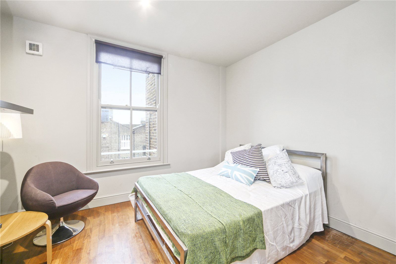 Studio to rent in St Charles Square, London W10 Zoopla
