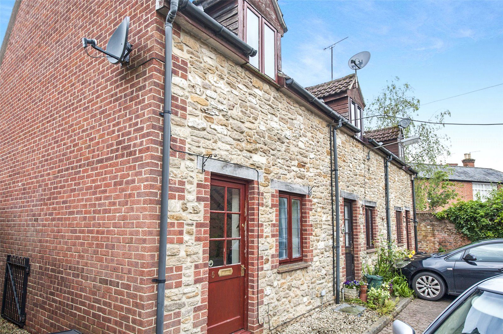 2 bed end terrace house for sale in Gloucester Mews, Faringdon, Oxfordshire SN7 Zoopla