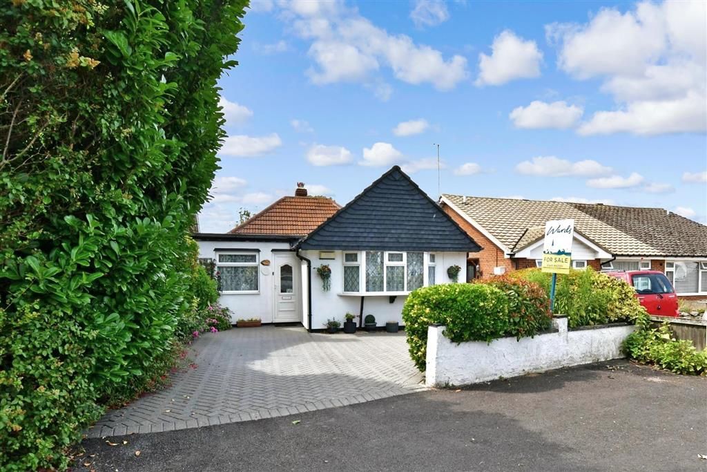 3 bed detached bungalow for sale in Epple Road, Birchington, Kent CT7