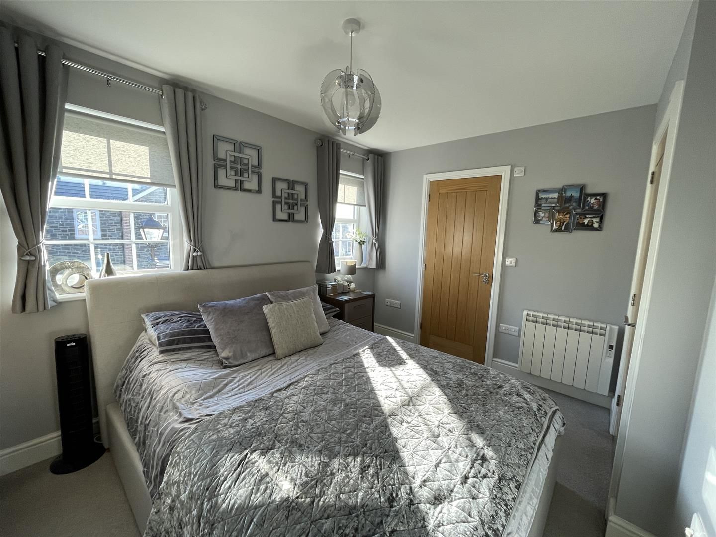 3 bed semidetached house for sale in Mansion Gardens, Penllergaer