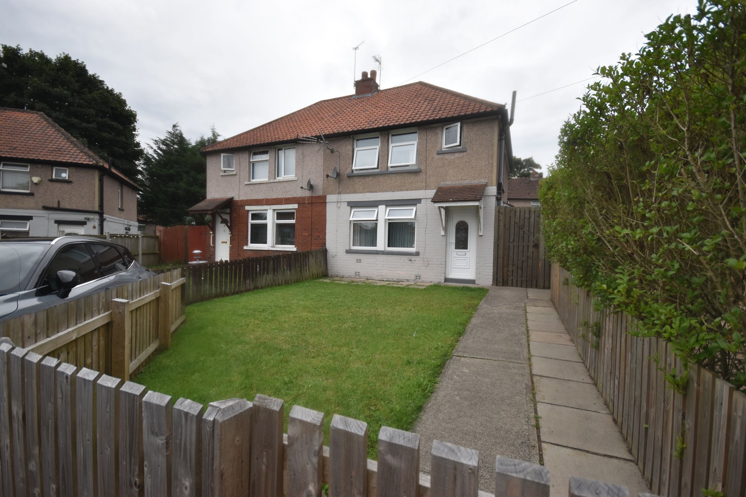 3 bed semidetached house for sale in Rodin Avenue, Bradford BD8 Zoopla