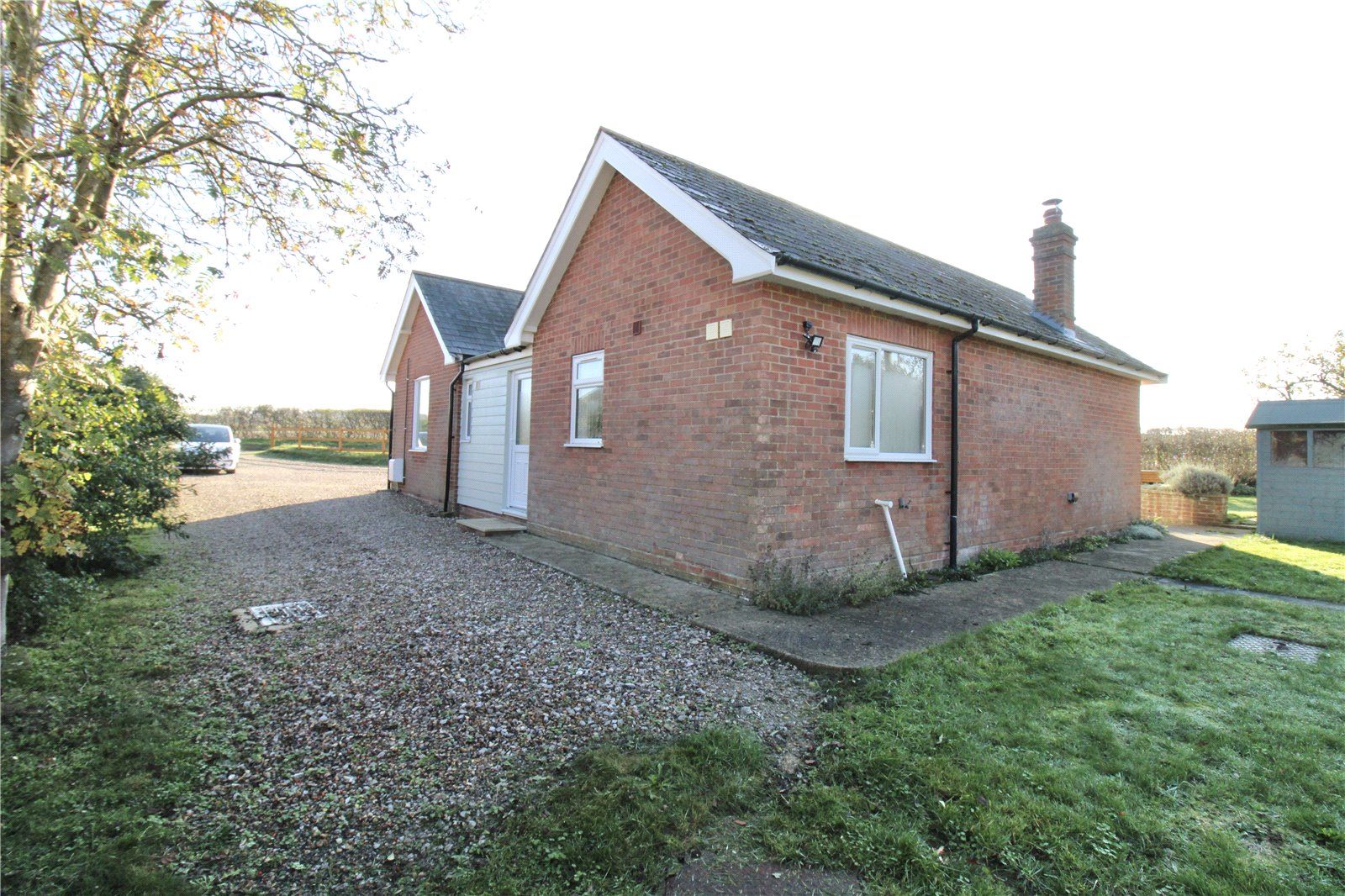 3 bed bungalow for sale in Snape Road, Knodishall, Saxmundham, Suffolk