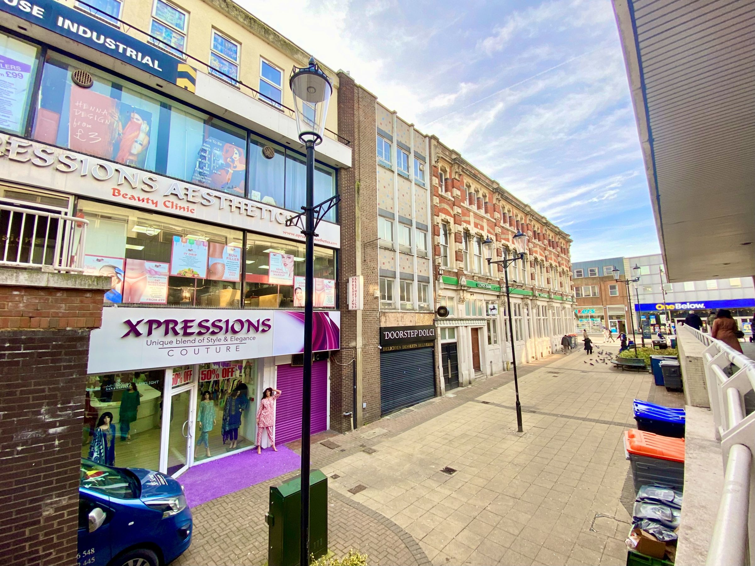 Retail premises to let in 810 Bute Street, Luton, Bedfordshire LU1