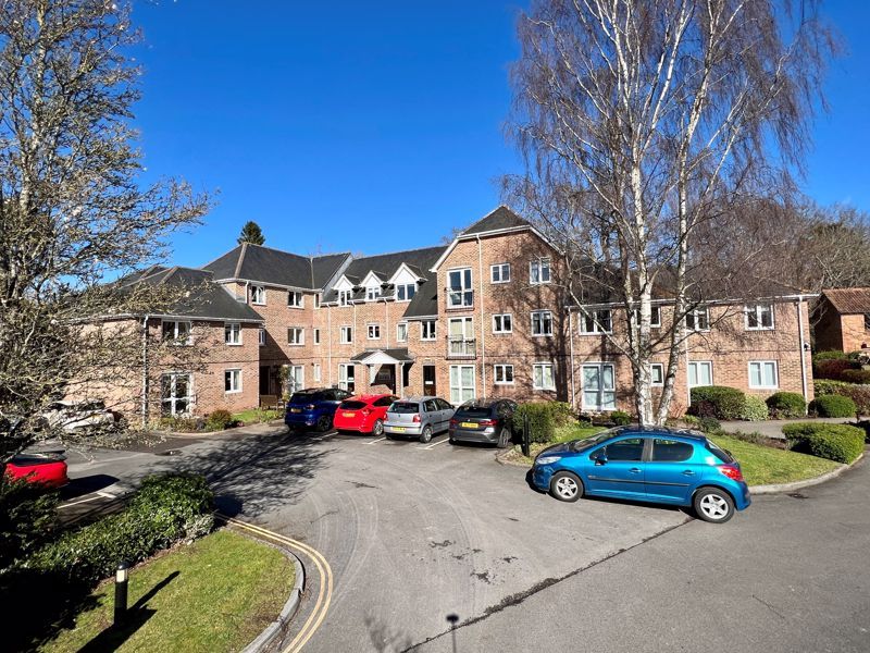 1 bed property for sale in The Avenue, Taunton TA1 Zoopla