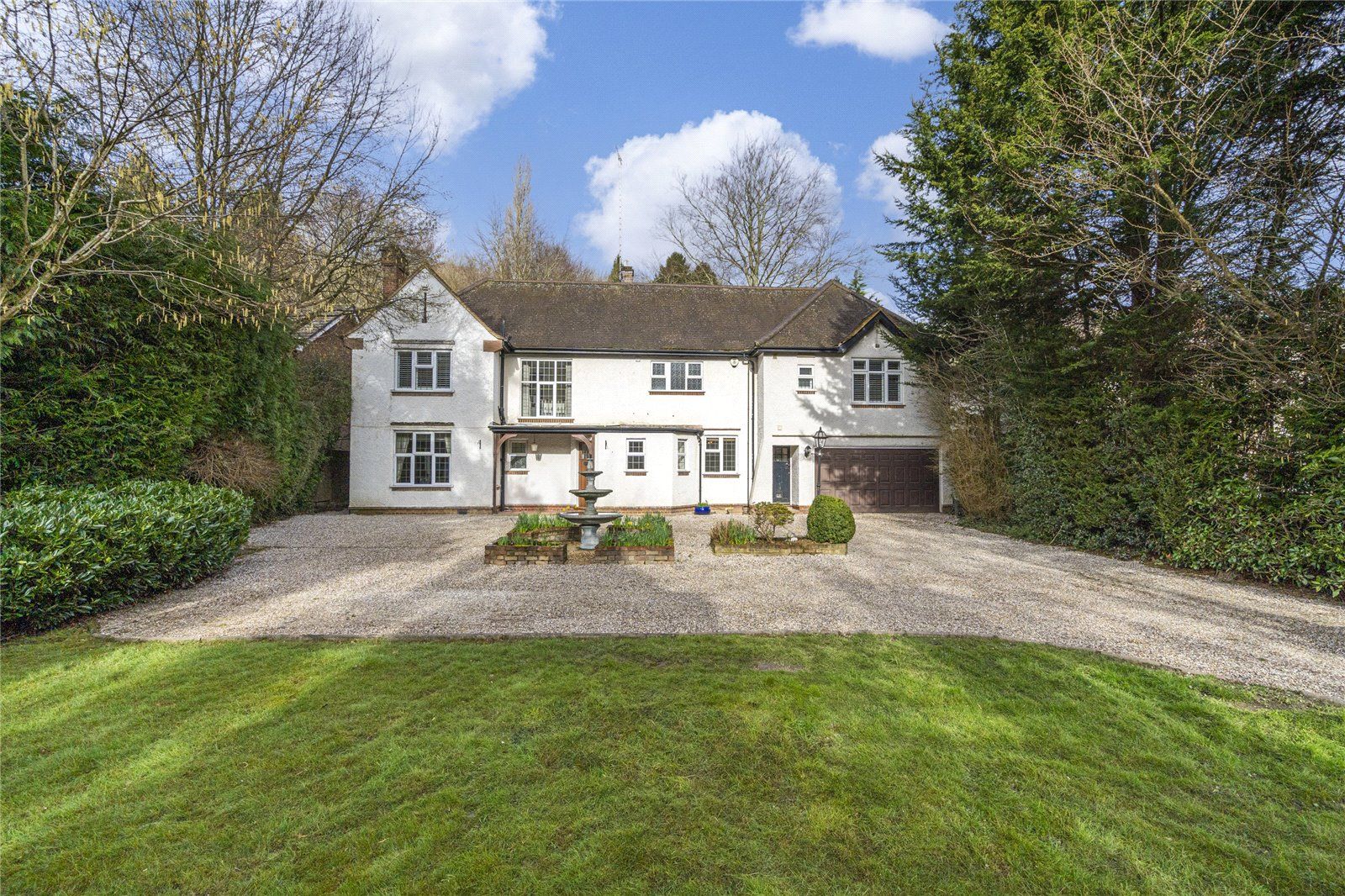 5 bed detached house for sale in Box Lane, Hemel Hempstead