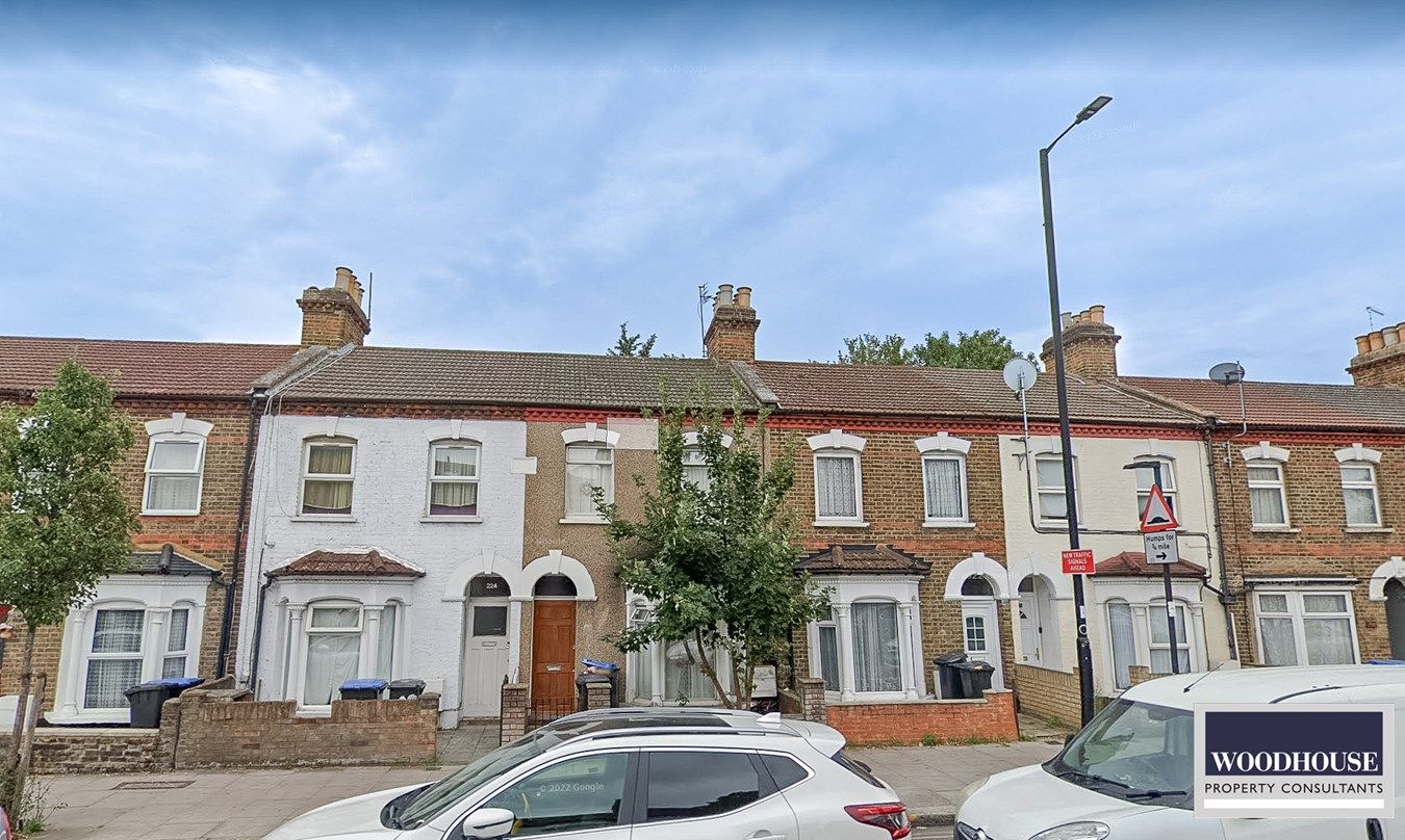 3 bed property for sale in Hertford Road, London N9 Zoopla