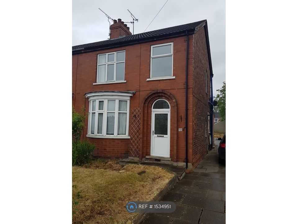 3 bed semidetached house to rent in Crosby Avenue, Scunthorpe DN15