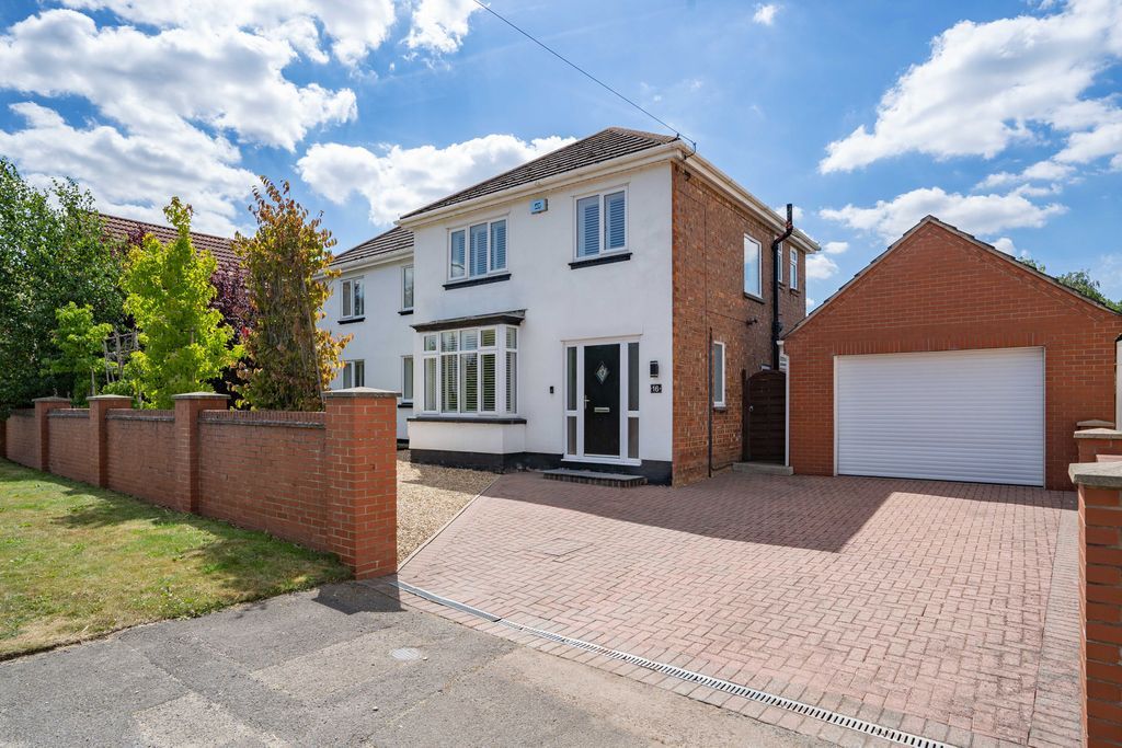 5 bed detached house for sale in Bourne Road, Morton, Bourne PE10 Zoopla