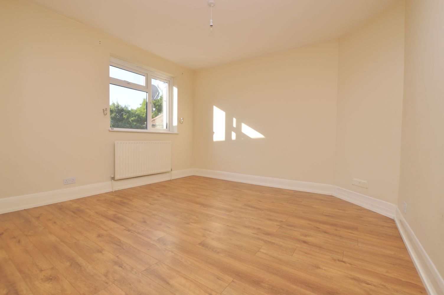 2 bed flat to rent in Avery Hill Road, London SE9 Zoopla