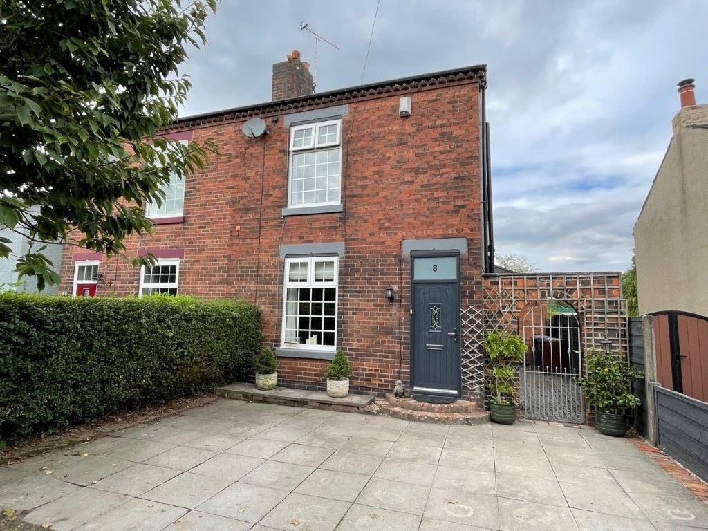 3 bed semidetached house for sale in Brook Street, Lowton, Warrington