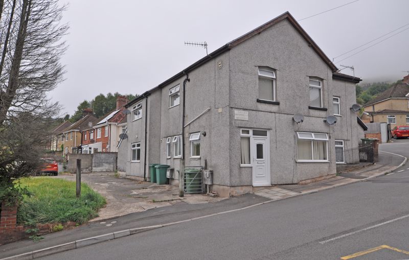 1 bed flat to rent in Stylish Apartment, Navigation Road, Risca NP11