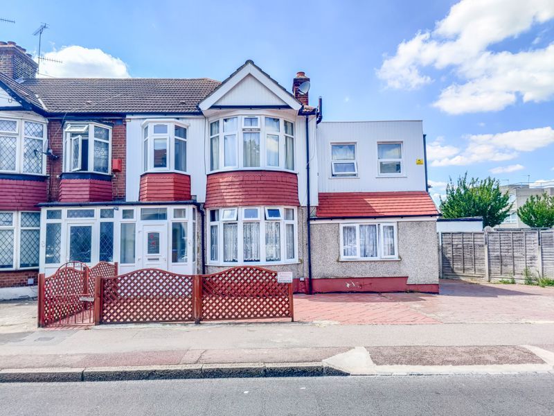 6 bed terraced house for sale in Basildon Road, London SE2 Zoopla