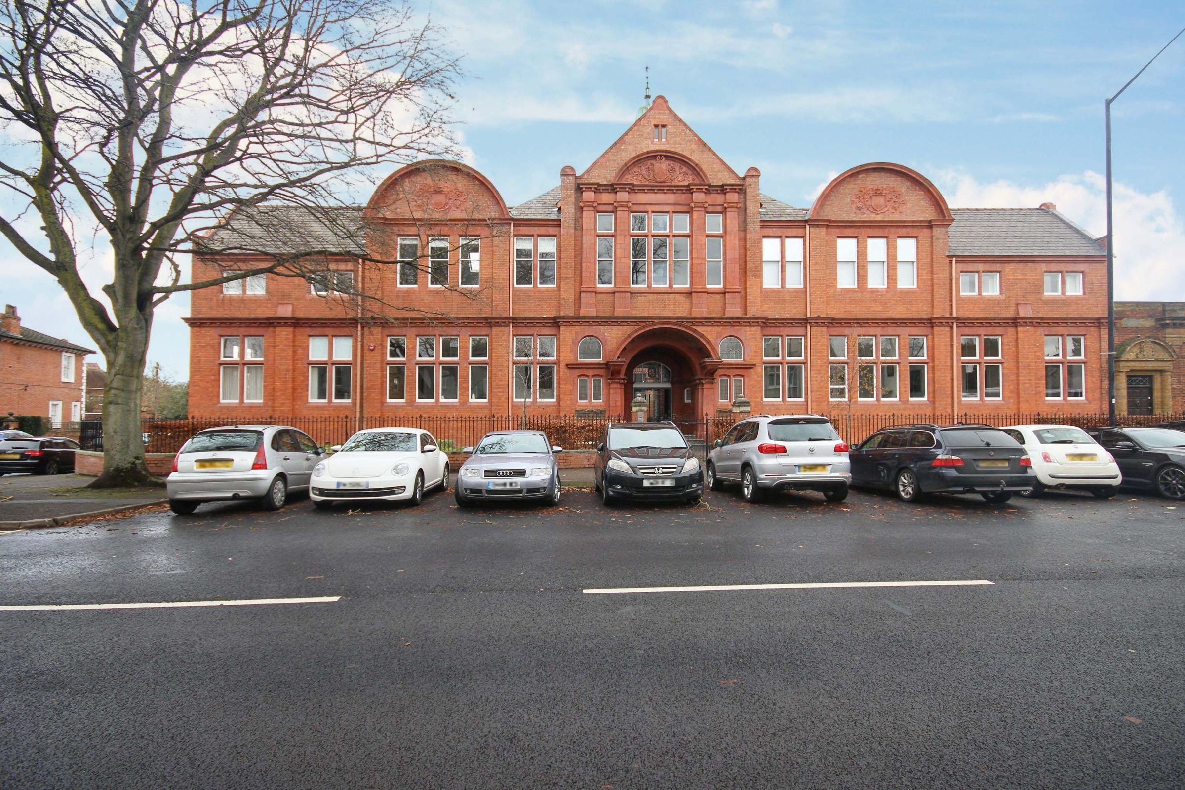 2 bed flat for sale in The Old Library, Avenue Road, Leamington Spa