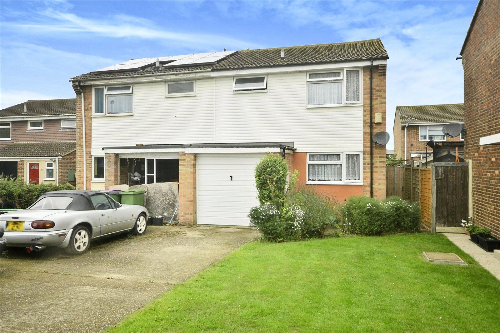 3 bed semidetached house for sale in Copperfields, Lydd, Romney Marsh