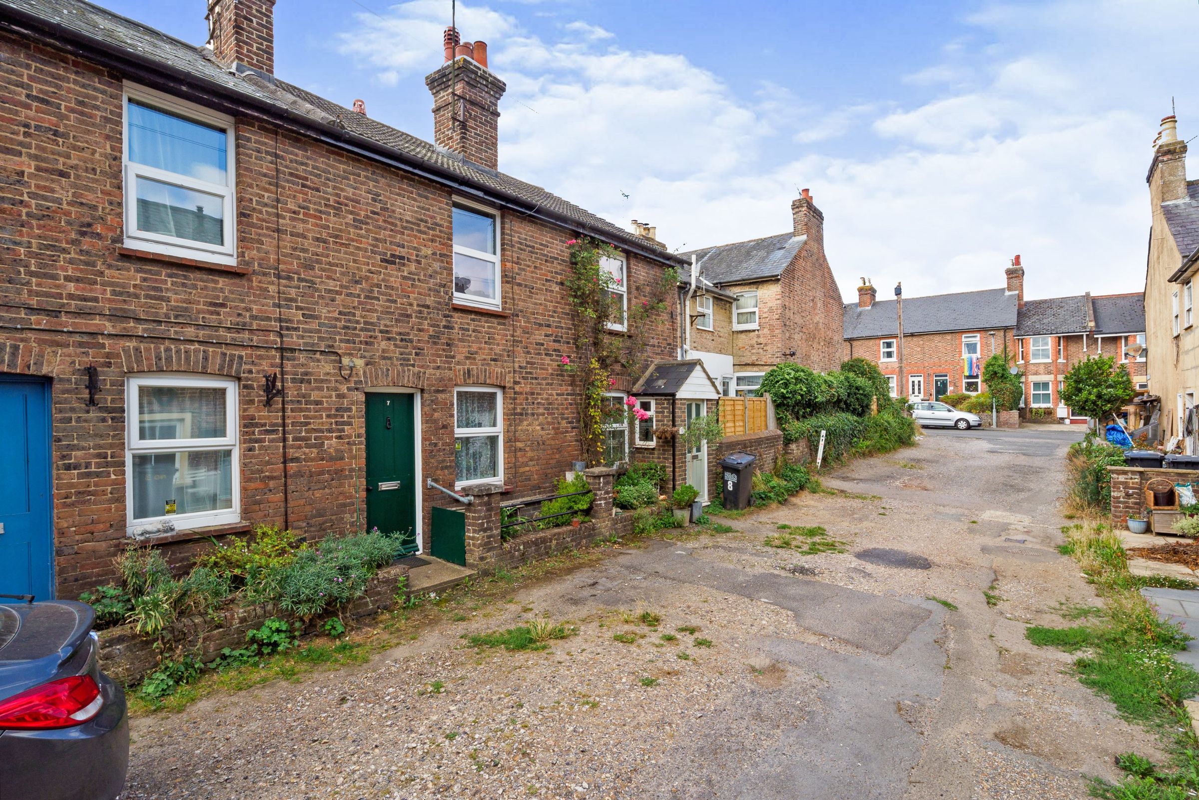 2 bed terraced house for sale in Albert Road, Uckfield TN22 Zoopla