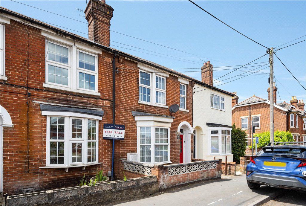 3 bed terraced house for sale in Alma Road, Romsey, Hampshire SO51 Zoopla