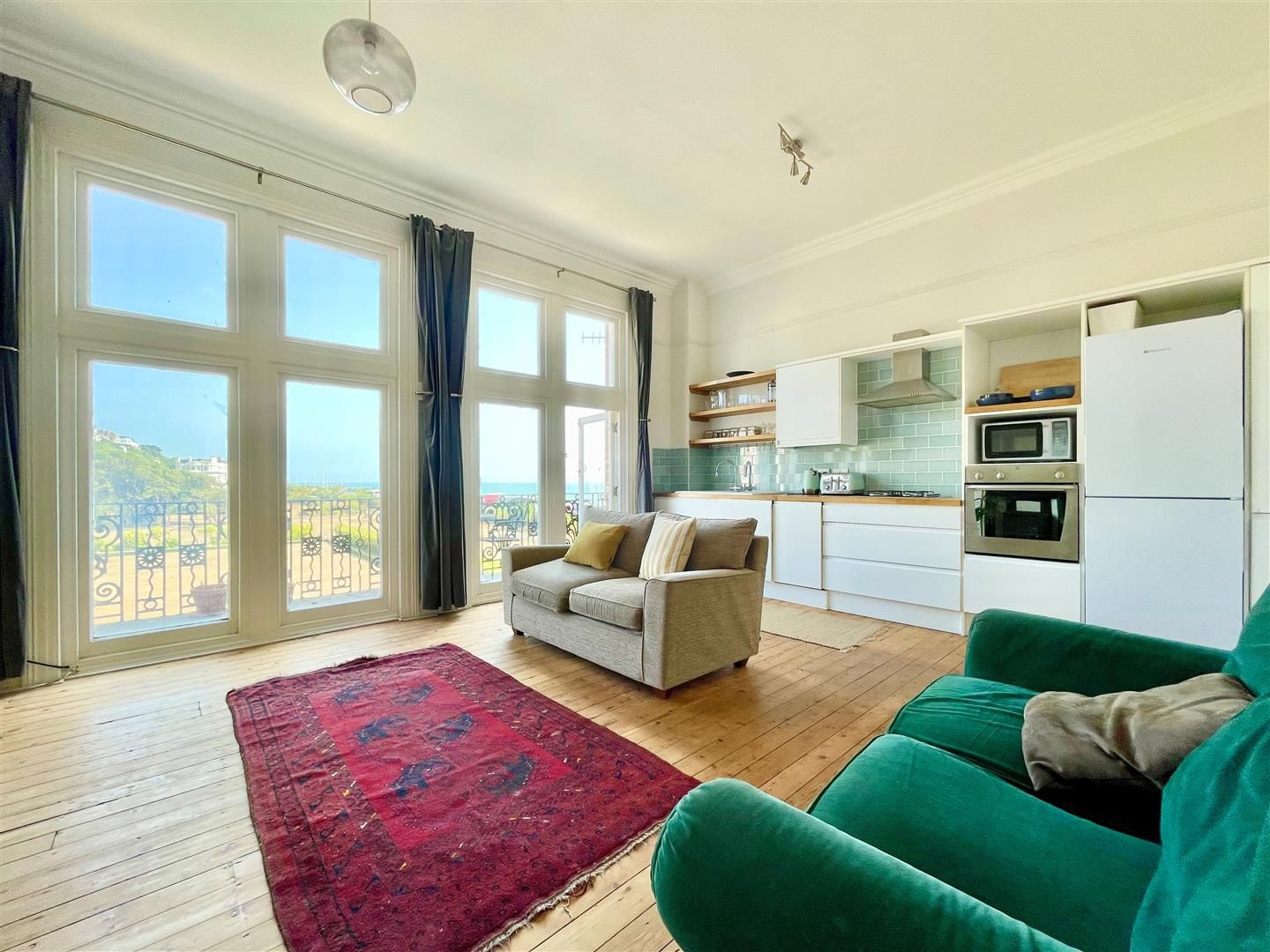 1 bed flat for sale in Grosvenor Gardens, St. LeonardsOnSea TN38 Zoopla