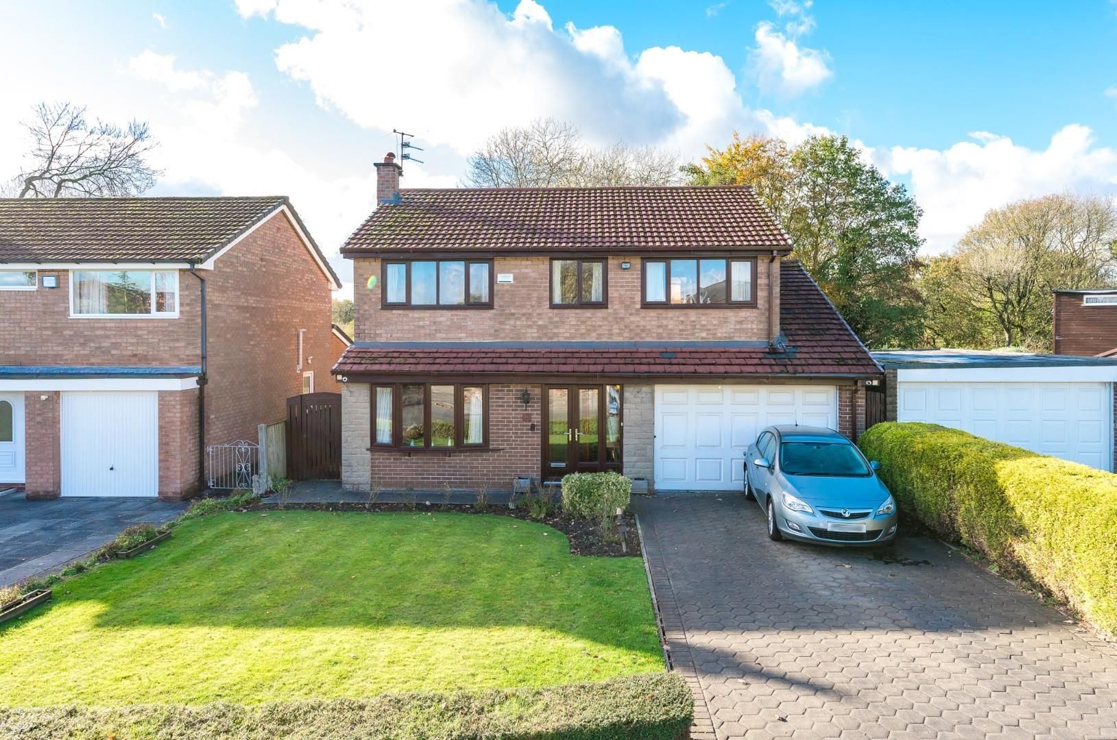 4 bed property for sale in Ashdene Crescent, Harwood, Bolton BL2 Zoopla