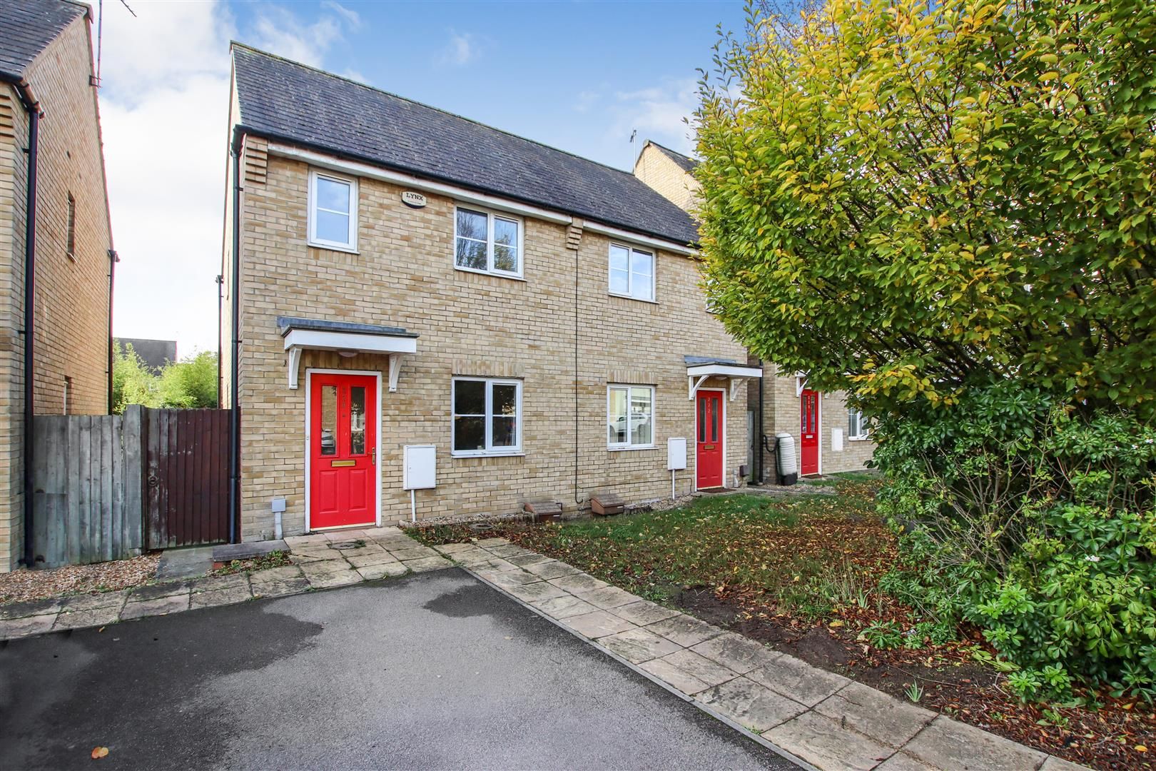 2 bed semidetached house for sale in Wellbrook Way, Girton, Cambridge