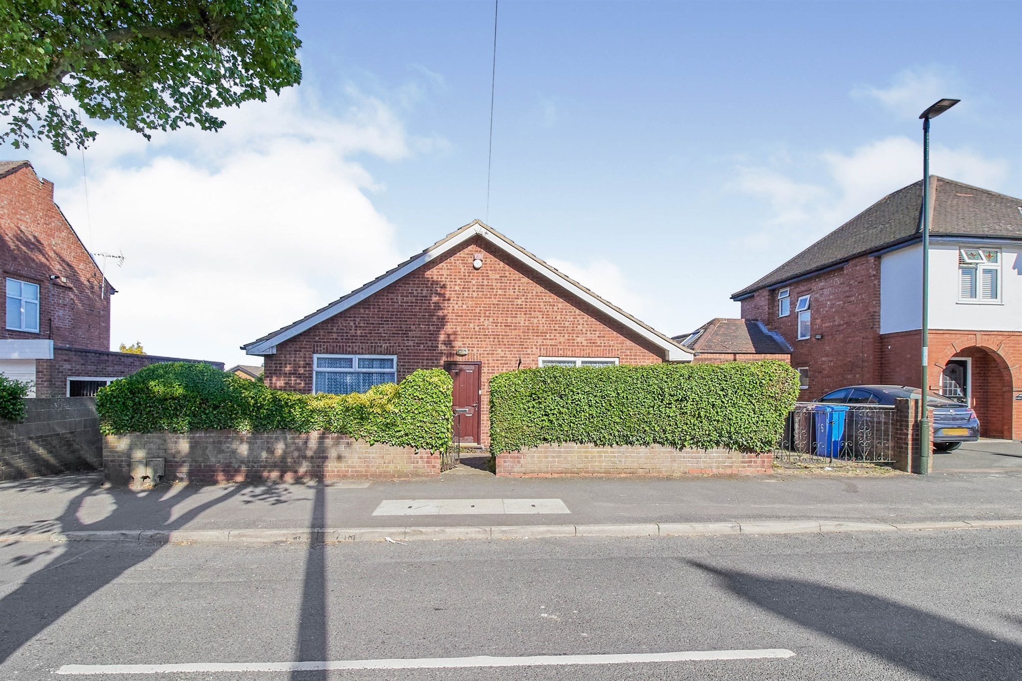 2 bed detached bungalow for sale in Park Drive, Ilkeston DE7 Zoopla