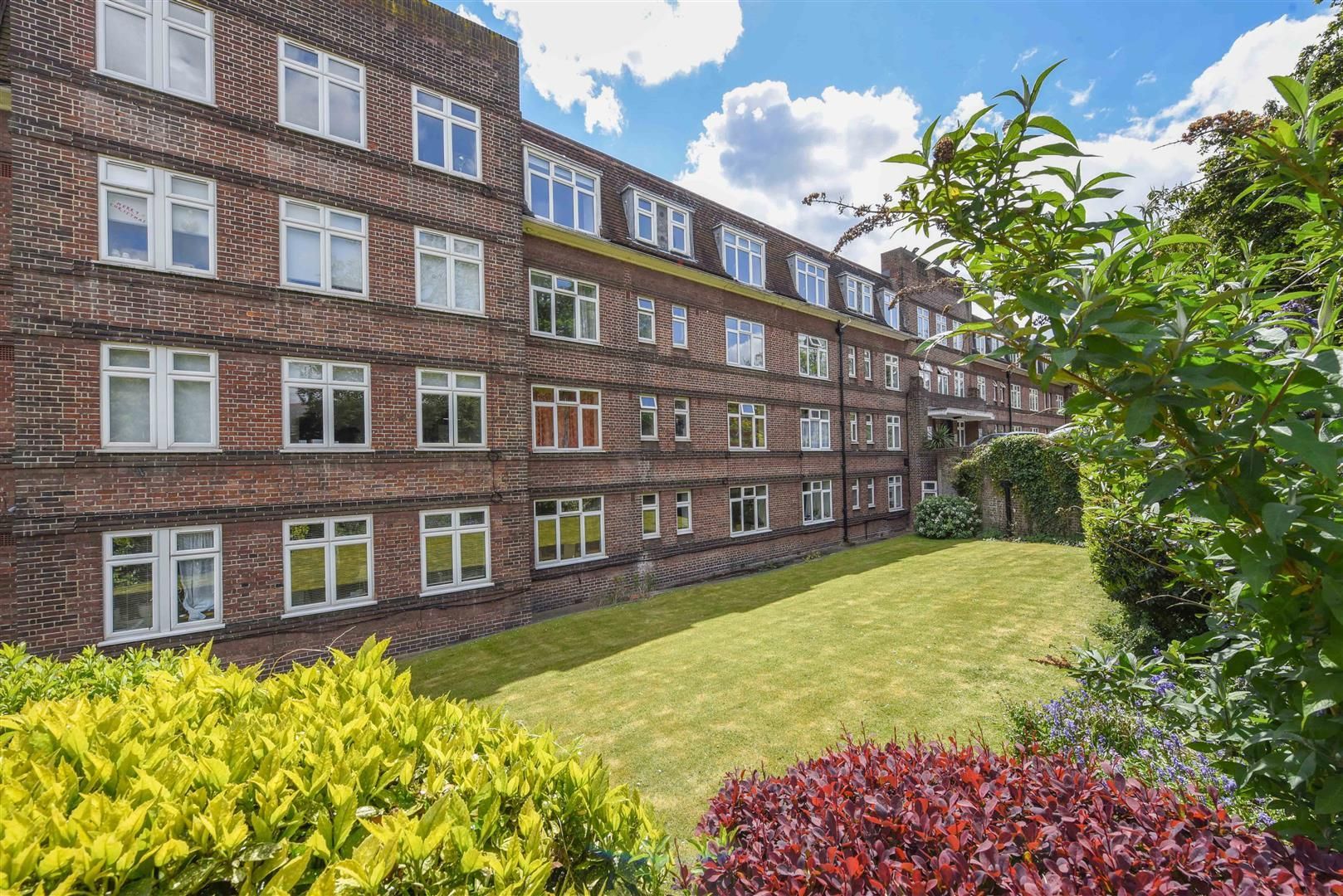 2 bed flat for sale in Thames Eyot, Cross Deep, Twickenham TW1 Zoopla