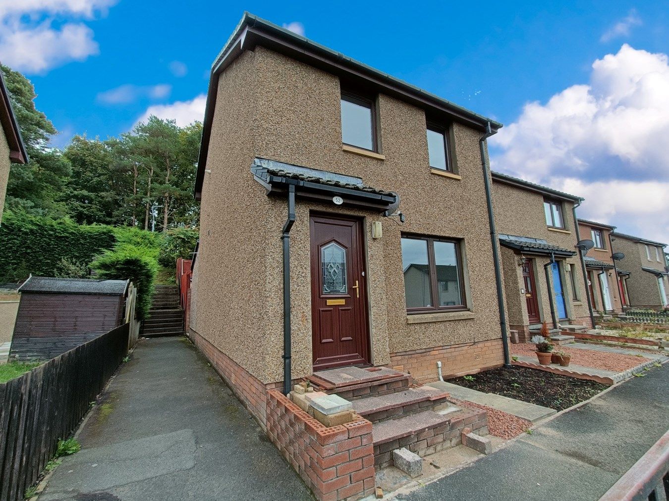 3 bed semidetached house for sale in Honeylees Drive, Tweedbank