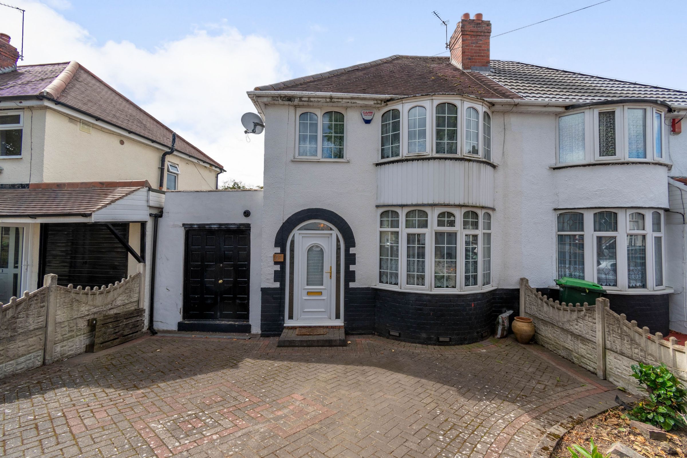 3 bed semidetached house for sale in Baker Street, Tipton DY4 Zoopla