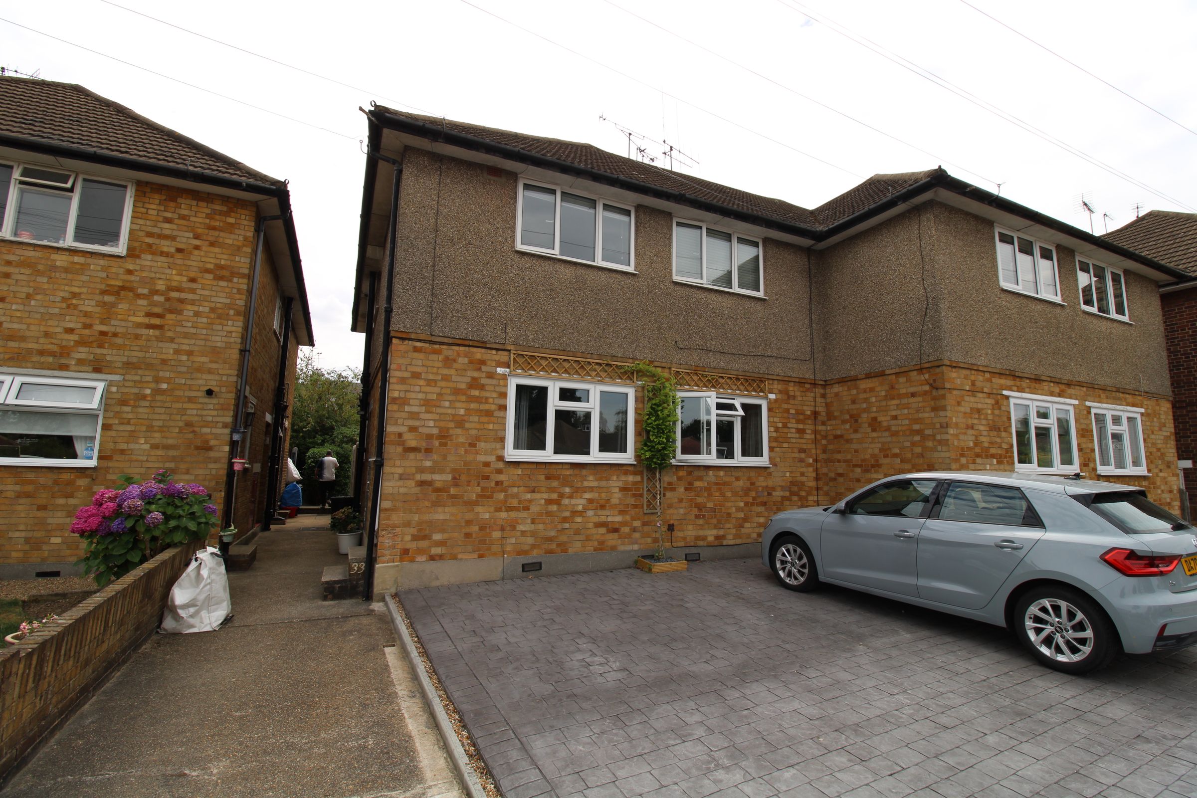 2 bed to rent in Hunter Avenue, Shenfield CM15 Zoopla