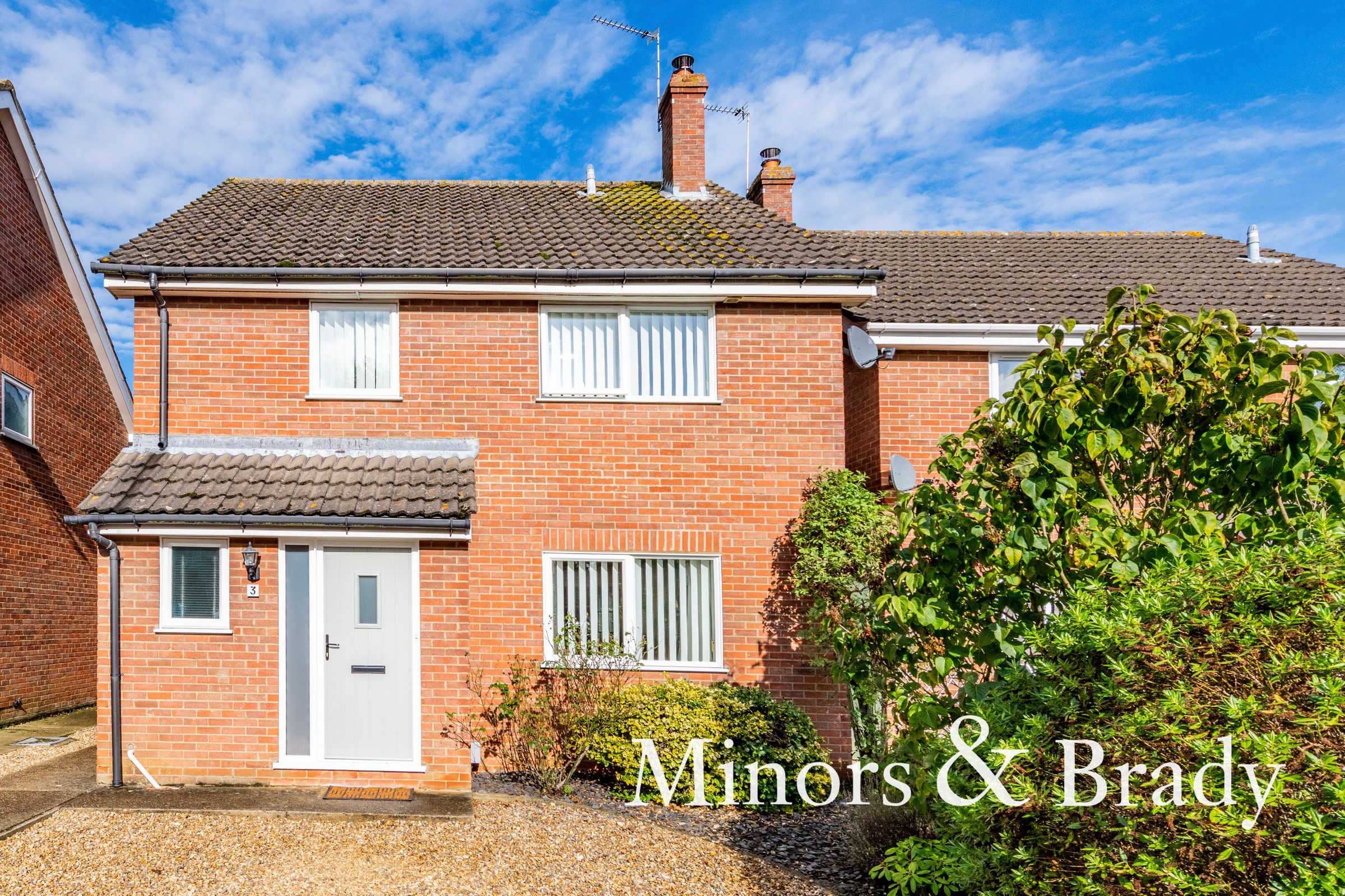 4 bed detached house for sale in Edrich Close, Blofield, Norwich NR13