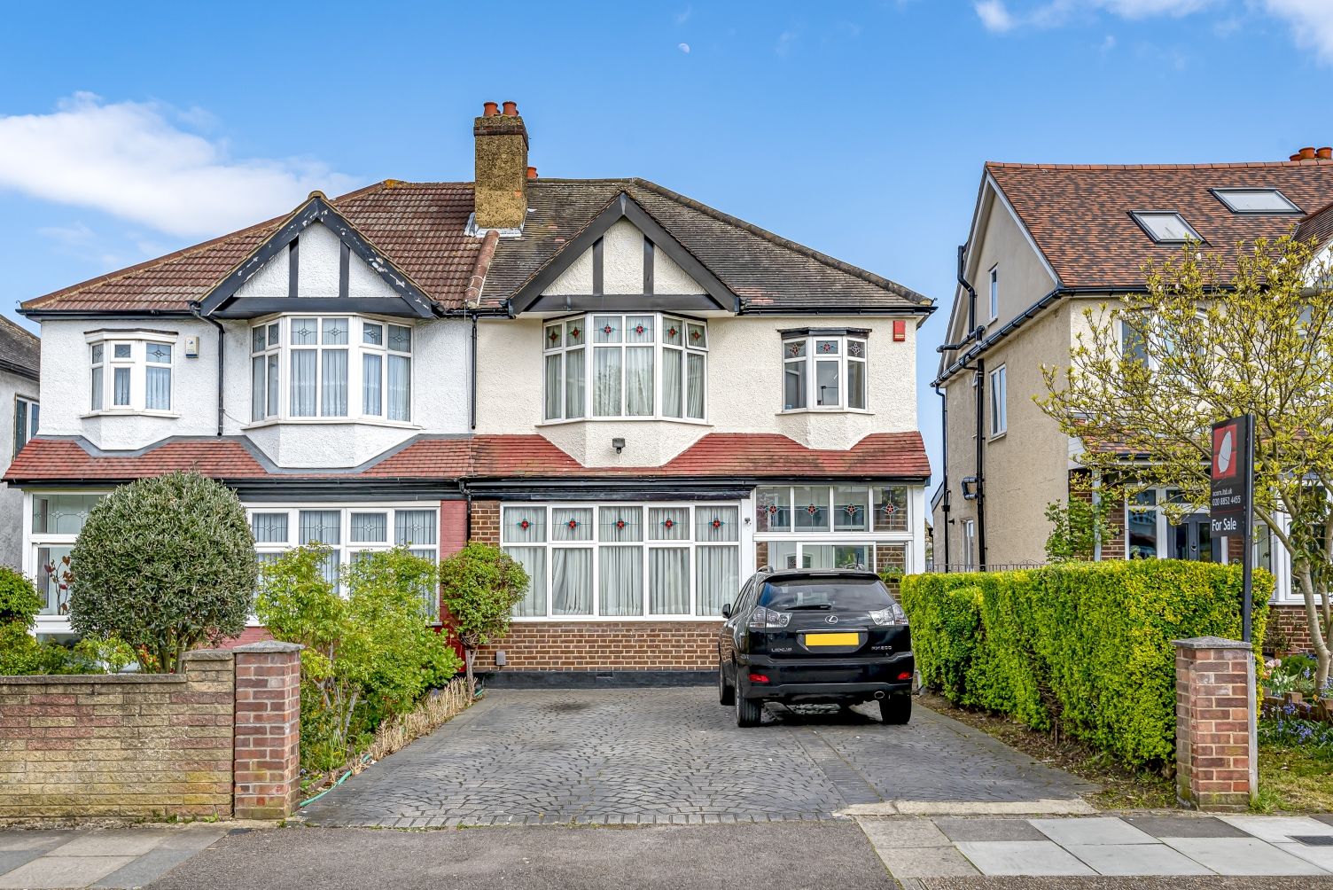 3 bed semidetached house for sale in College Park Close, London SE13