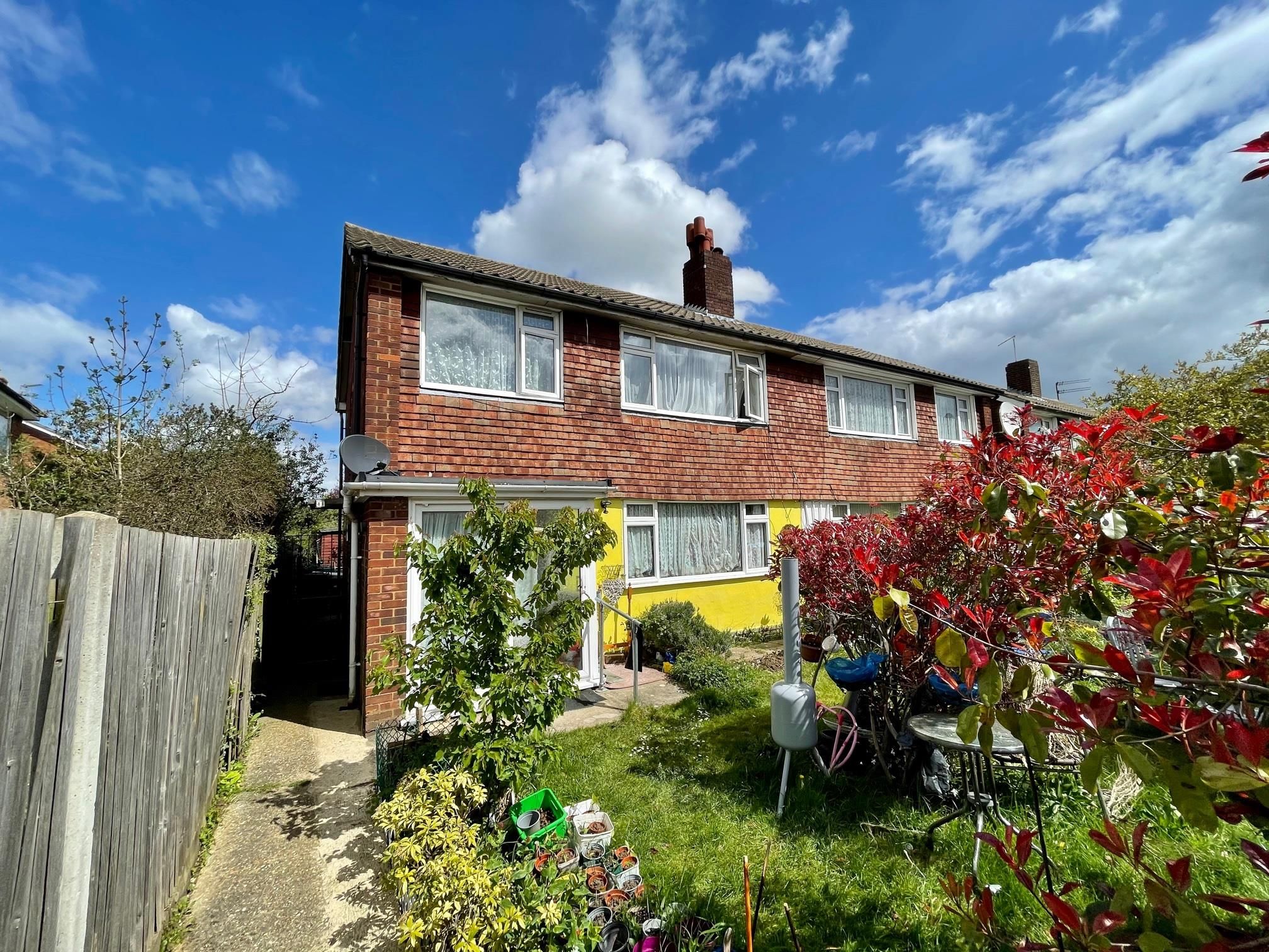 2 bed to rent in Fair Oak Drive, Luton LU2 Zoopla