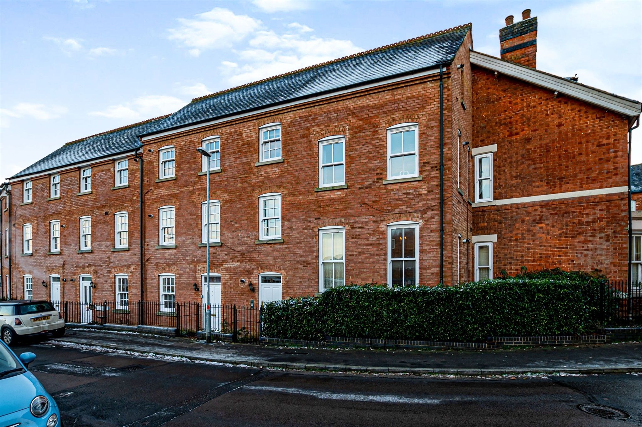 2 bed flat for sale in Well Lane, Rothwell, Kettering NN14 Zoopla