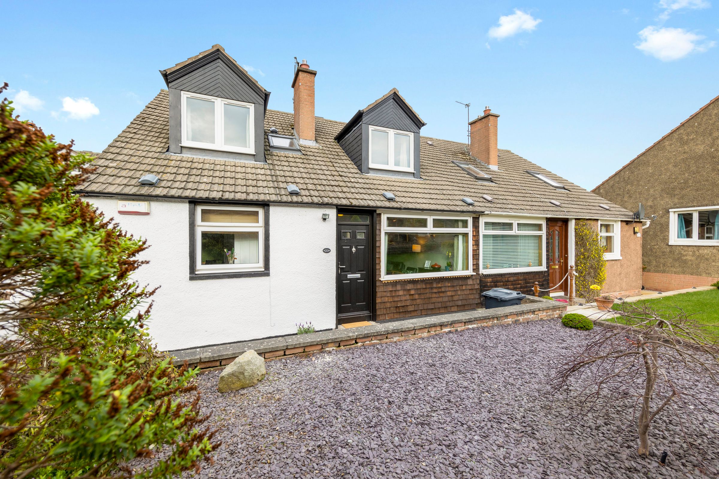 4 bed semidetached bungalow for sale in 253 Redford Road, Colinton