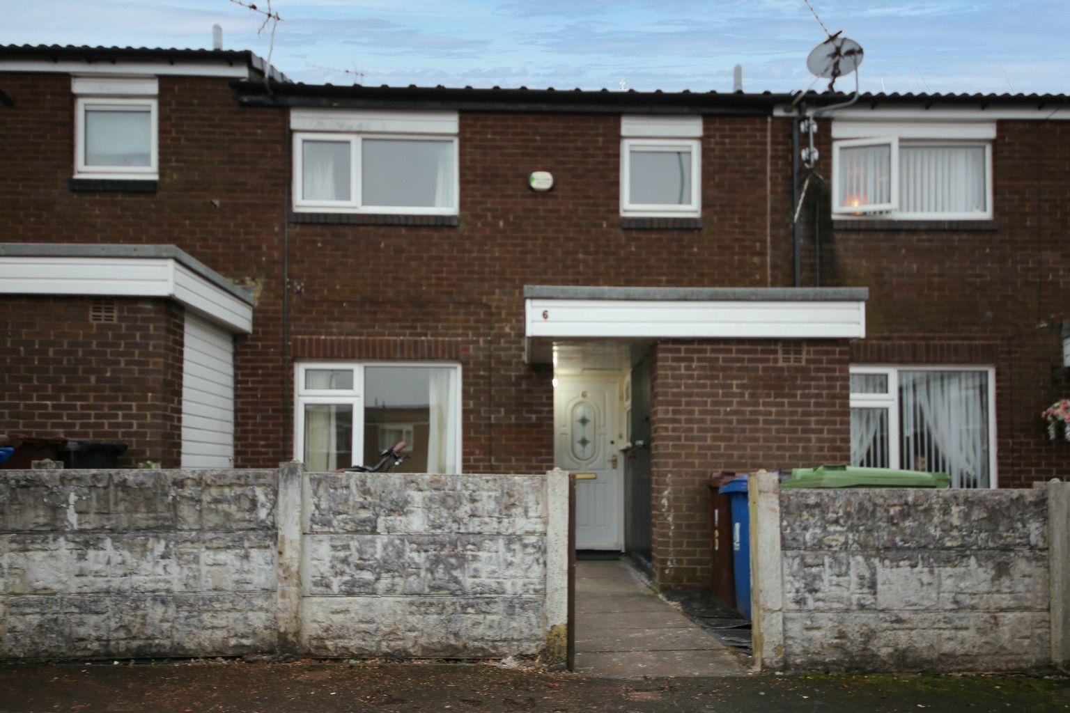 3 bed semidetached house for sale in Eastgarth, Platt Bridge, Wigan