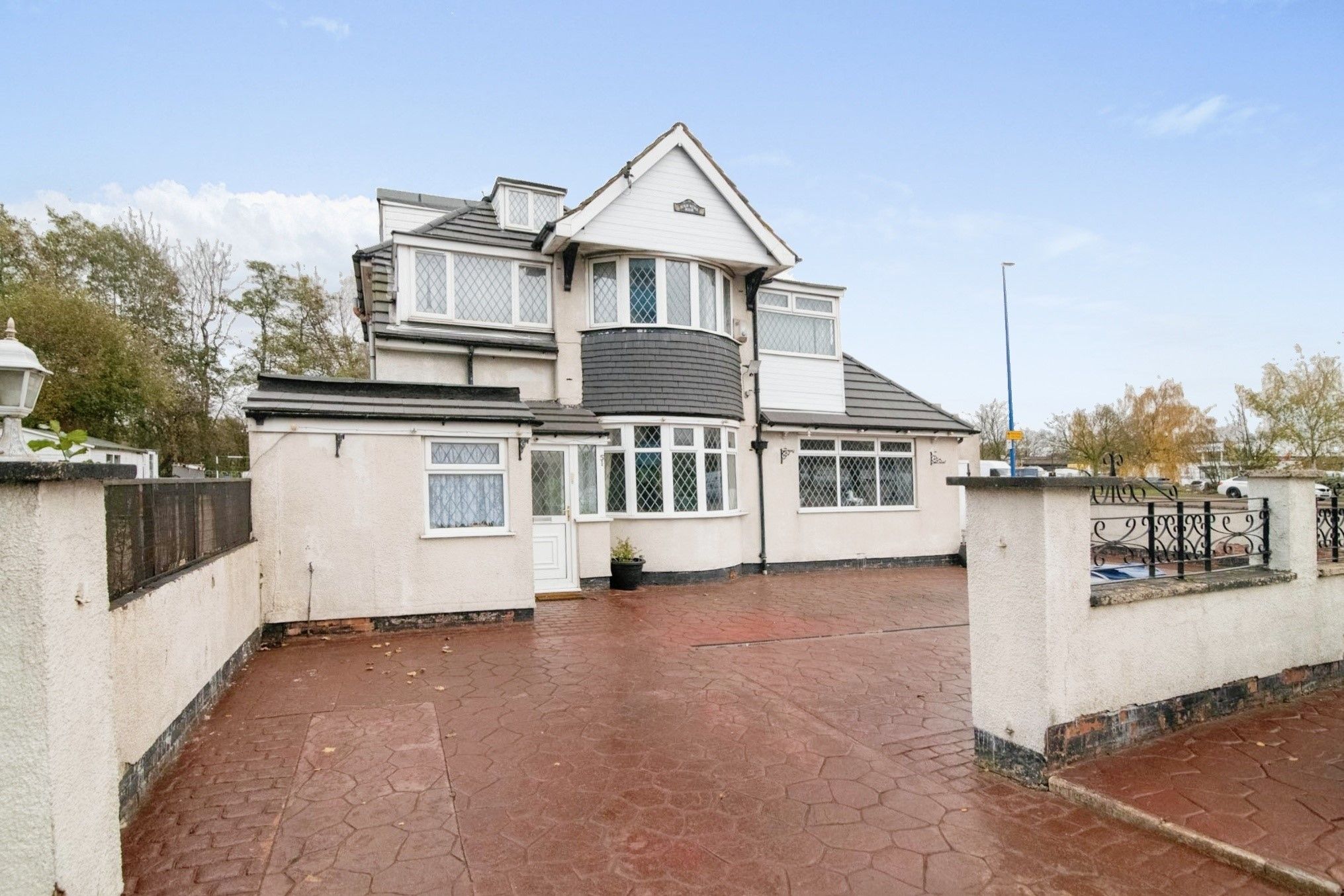 5 bed detached house for sale in Green Street, West Bromwich B70 Zoopla