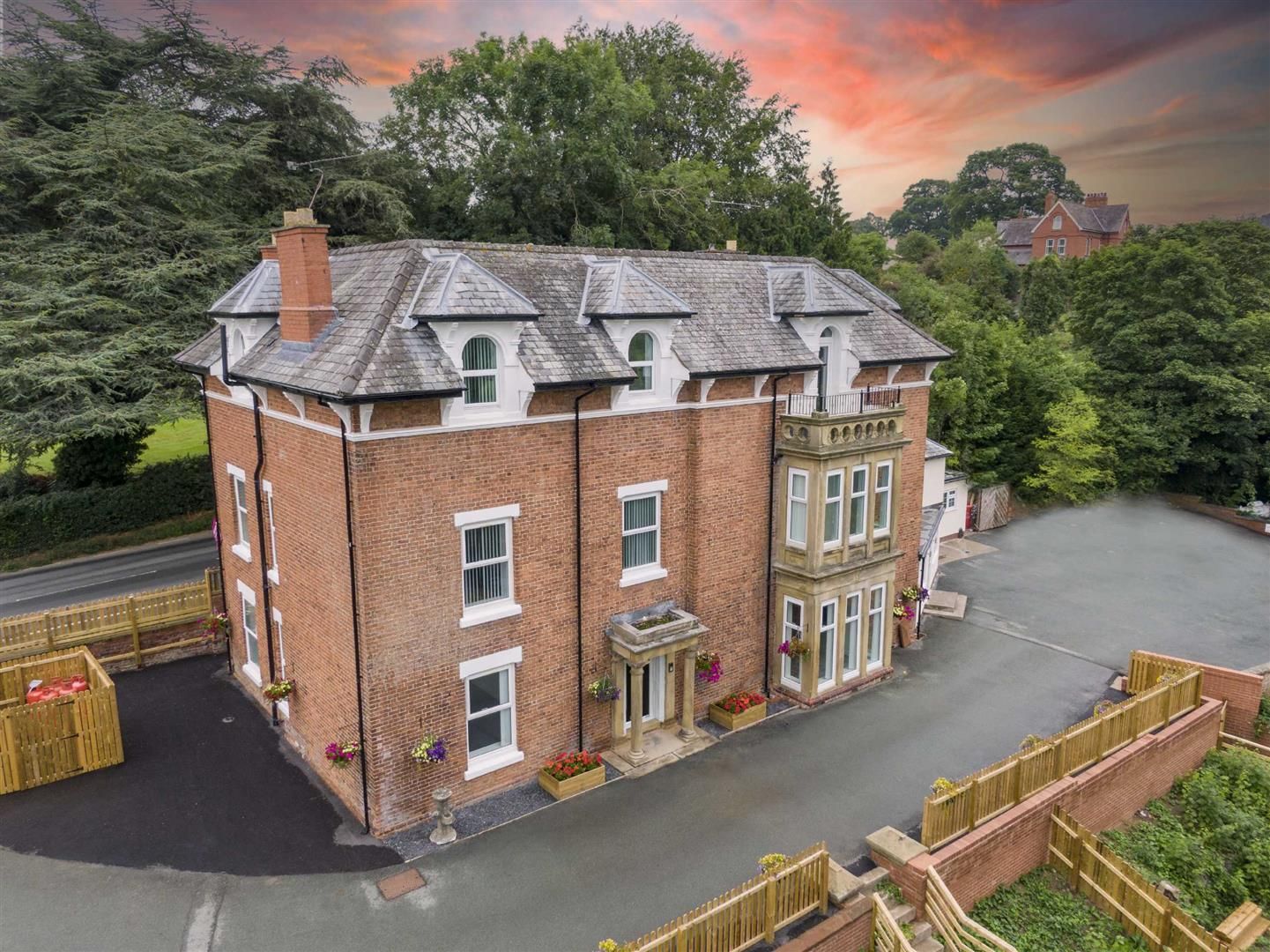 1 bed flat to rent in Llansantffraid SY22 Zoopla