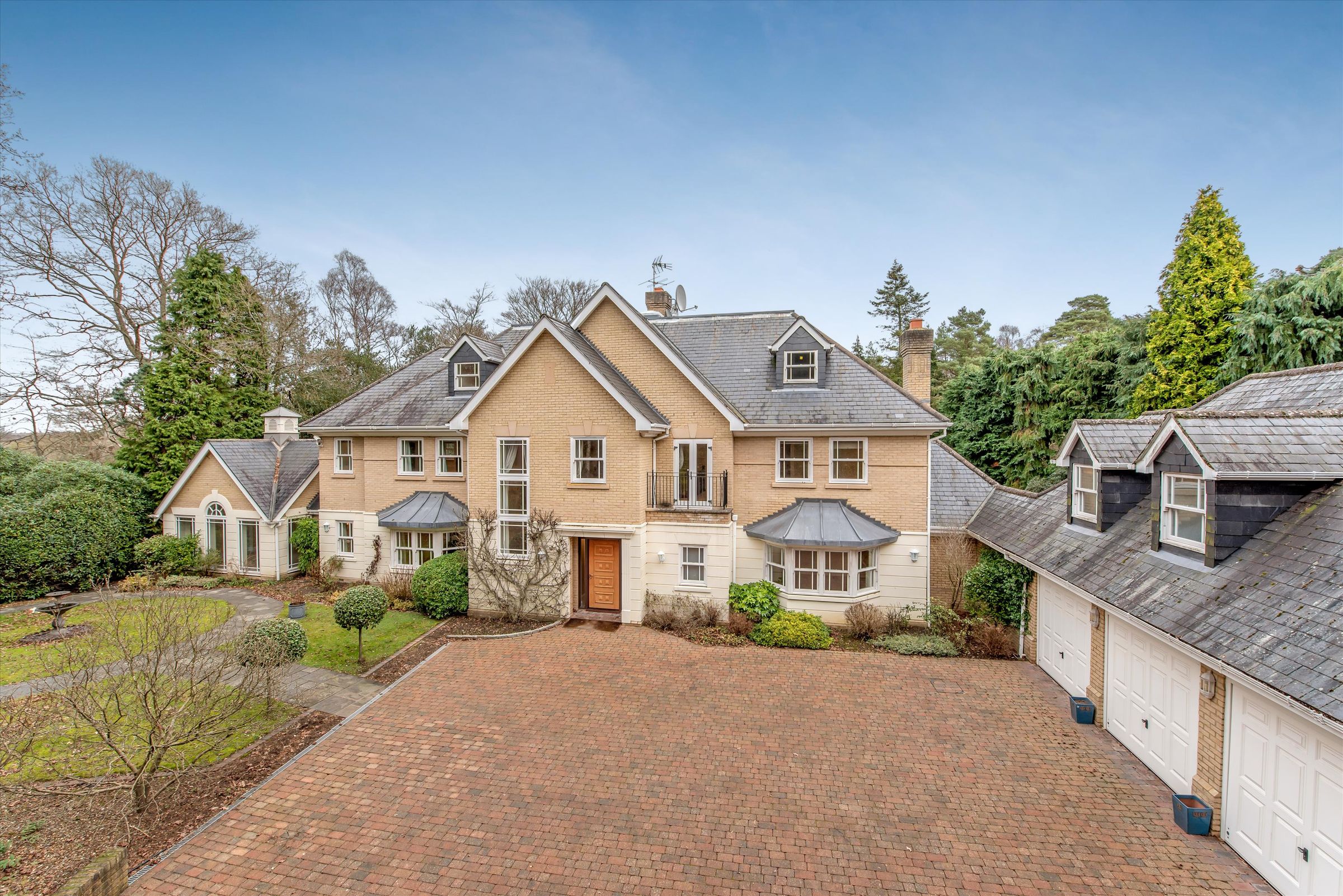6 bed detached house for sale in Larch Avenue, Sunninghill, Ascot