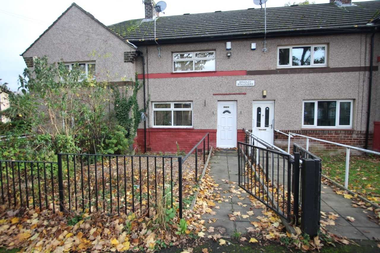 2 bed detached house to rent in Bradley Boulevard, Huddersfield HD2