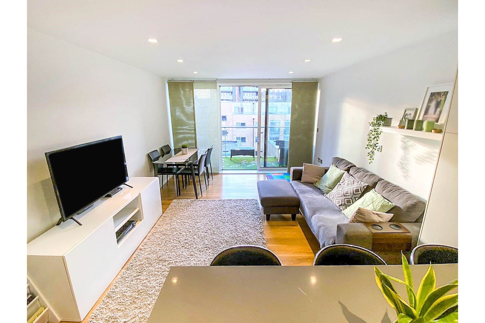 Wenlock Road Islington N1  