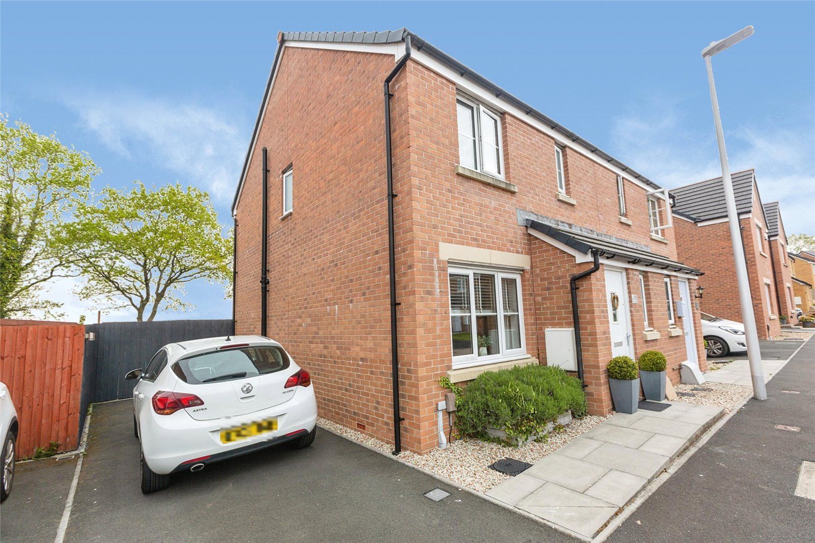 3 bed semidetached house for sale in Heol Y Pibydd, Gorseinon, Swansea