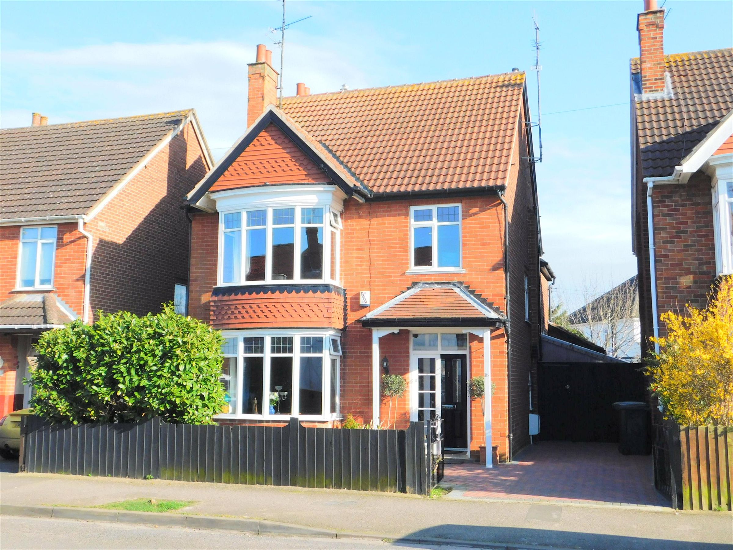 4 bed detached house for sale in Dorothy Avenue, Skegness, Lincs PE25