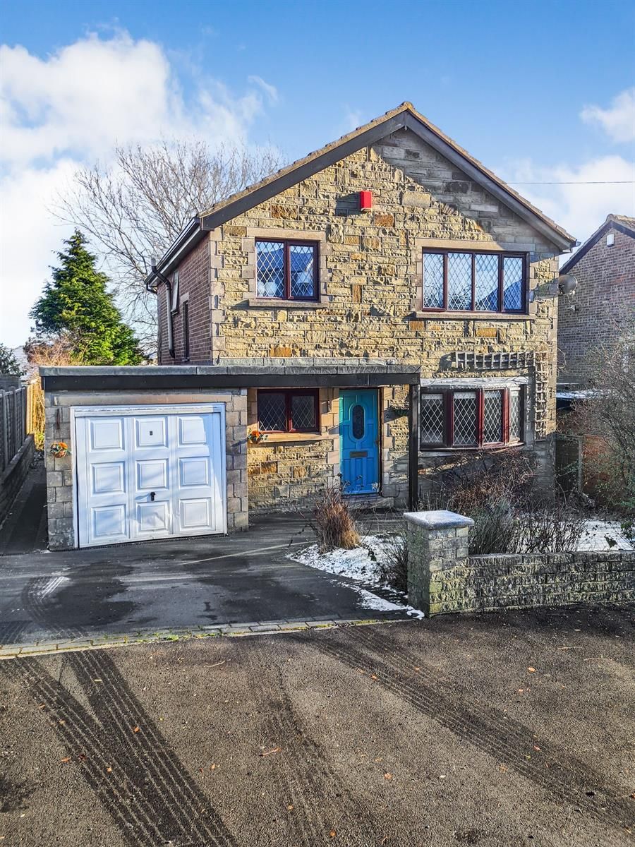 4 bed detached house to rent in Broadlands, Keighley BD20 Zoopla