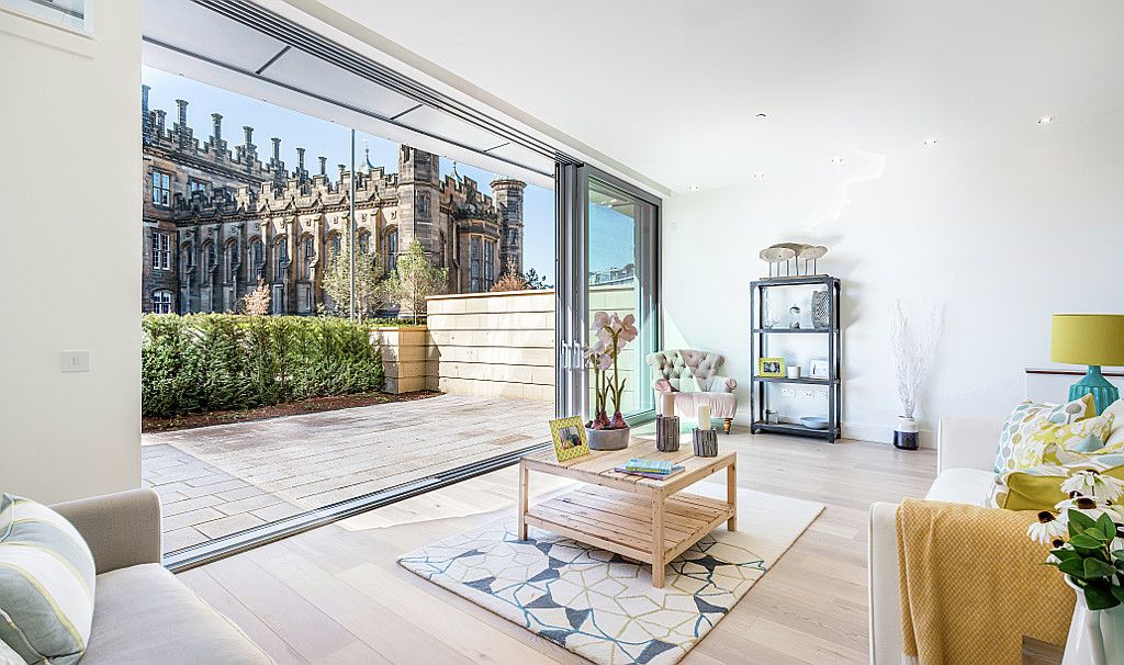 Flat 2 12 Donaldson Crescent, West End, Edinburgh EH12  