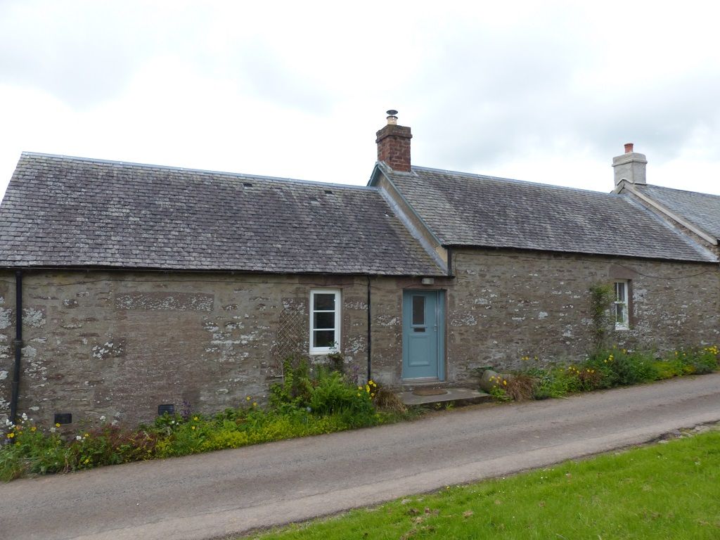 2 bed cottage to rent in Fowlis Wester, Crieff PH7 Zoopla