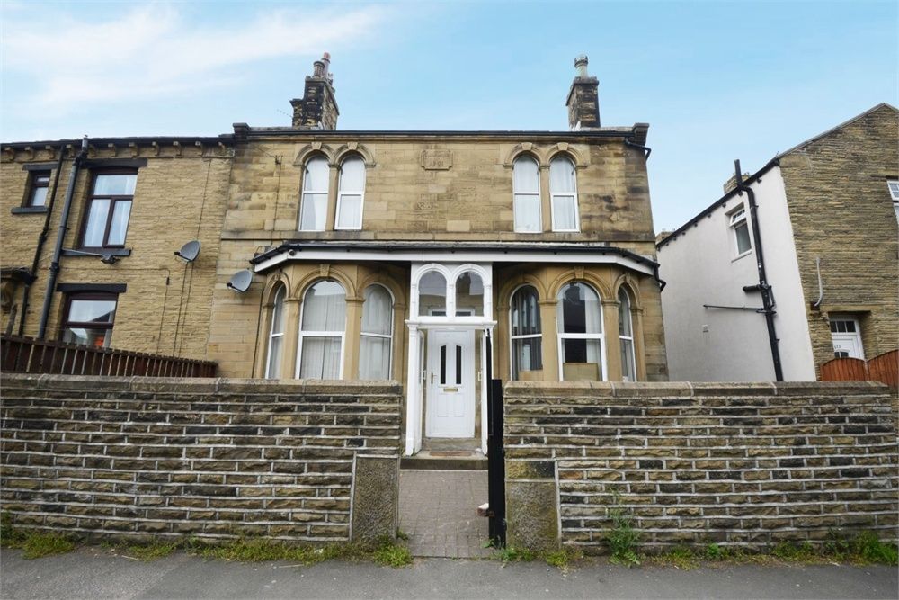Cutler Heights Lane, Bradford, West Yorkshire BD4  
