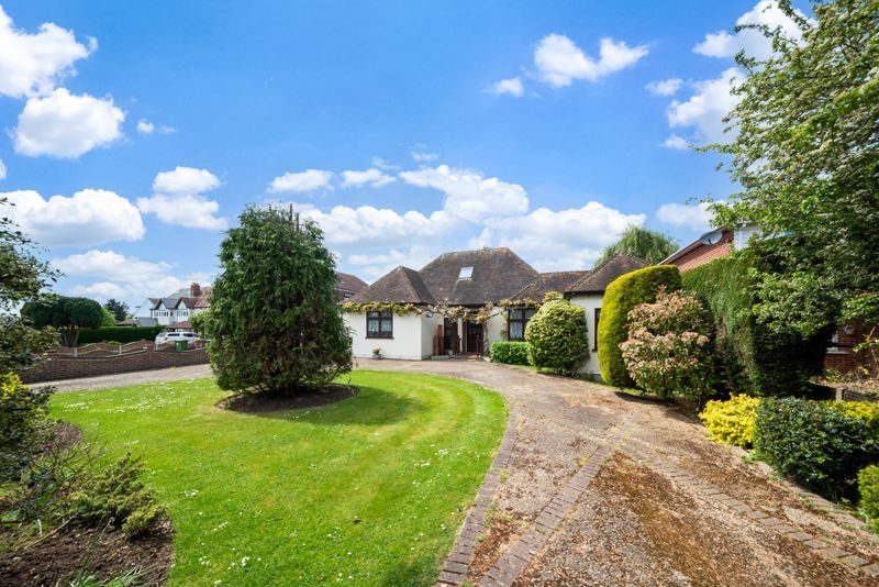 5 bed detached house for sale in Days Lane, Sidcup DA15 Zoopla