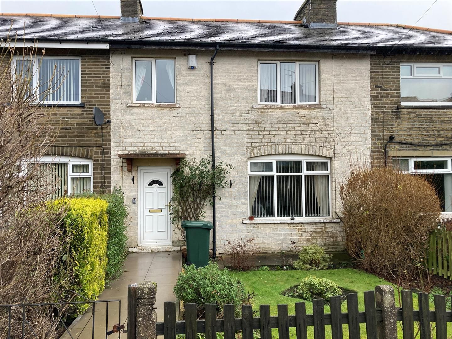 3 bed terraced house for sale in Oxford Street, Clayton, Bradford BD14
