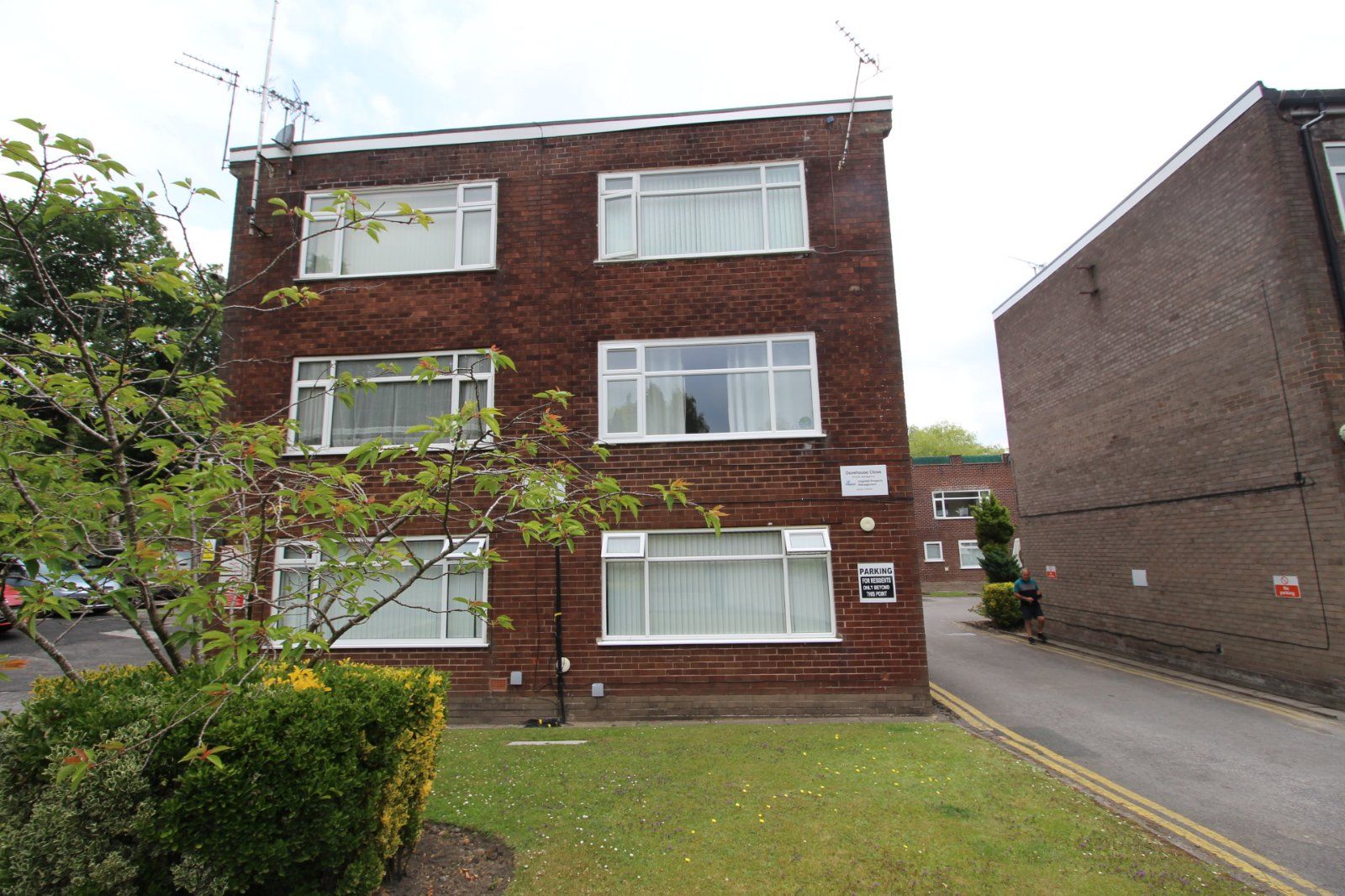 1 bed flat for sale in Dovehouse Close, Whitefield, Manchester, Greater