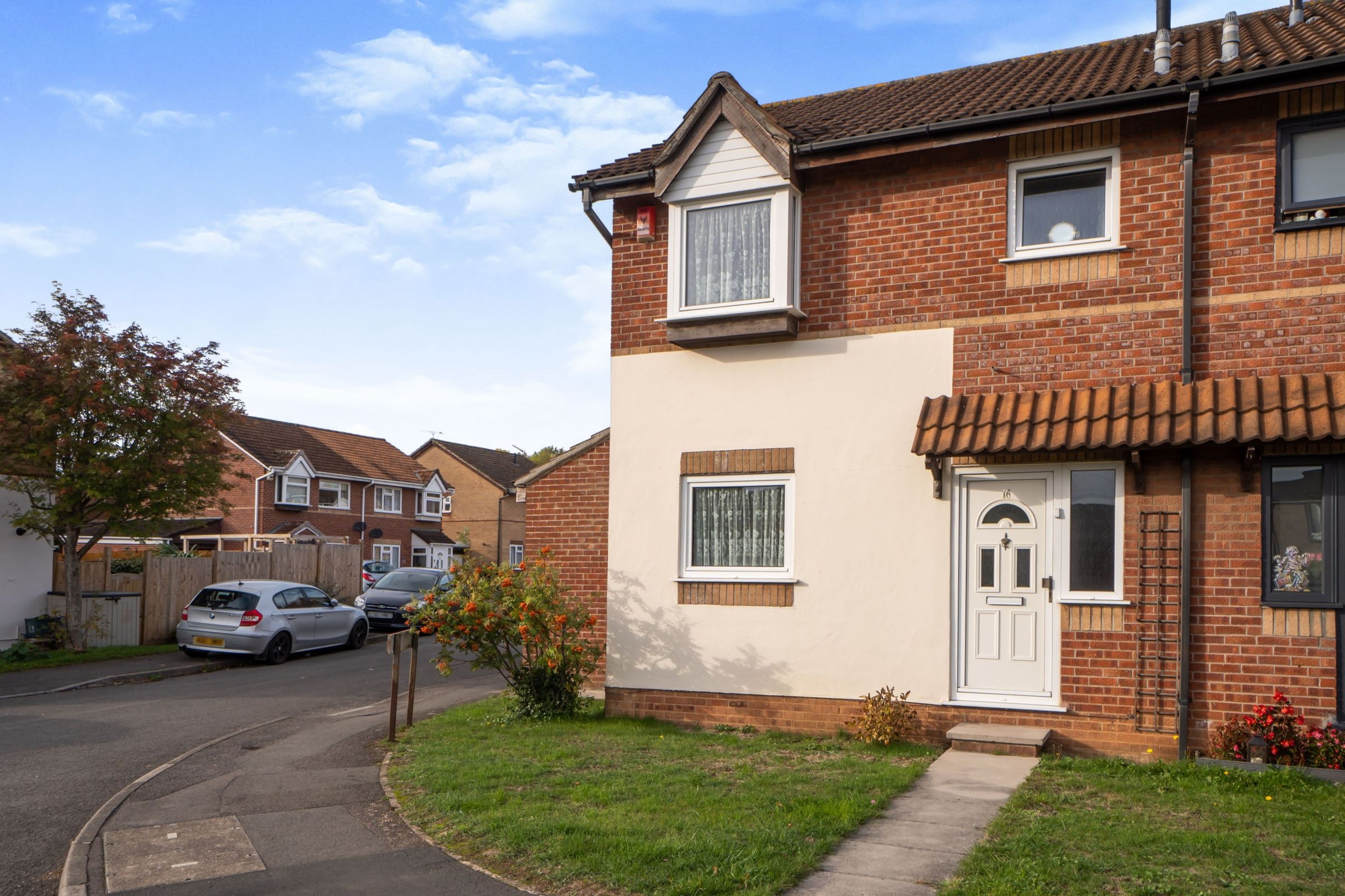 3 bed end terrace house for sale in Craven Way, Barrs Court, Bristol