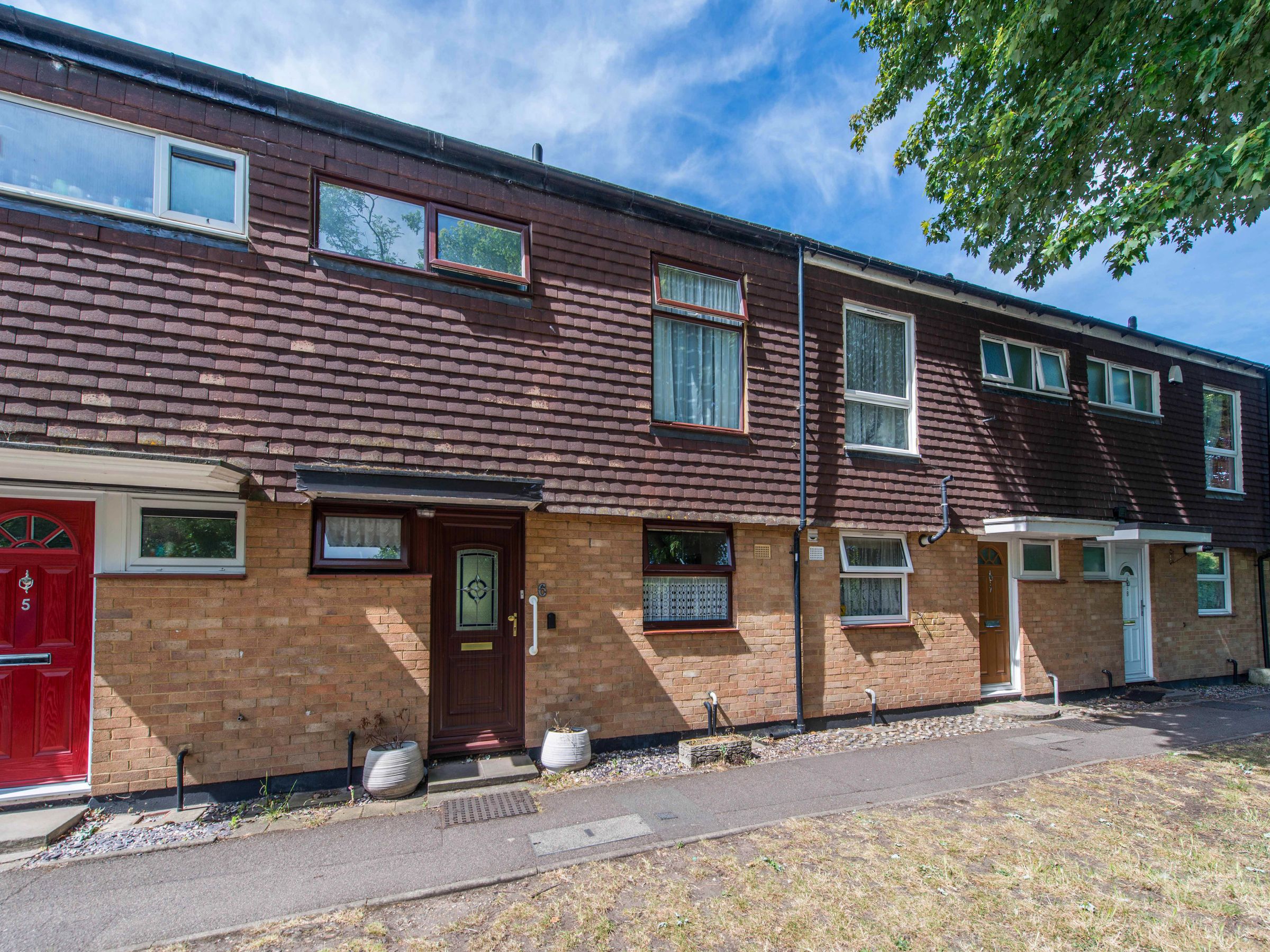 3 bed terraced house for sale in Langcroft Close, Carshalton SM5 Zoopla